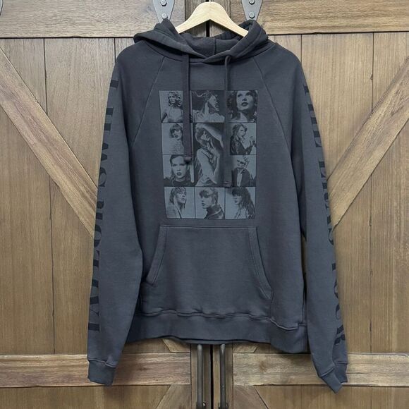 RARE Taylor Swift The Eras II Black Hoodie size Medium AUTHENTIC Sweatshirt - Picture 1 of 6